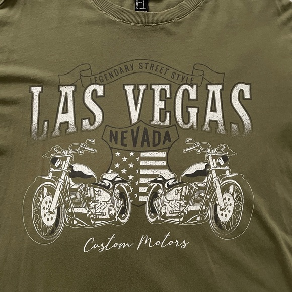 Forever 21 Las Vegas Motorcycle graphic tee - Picture 6 of 10